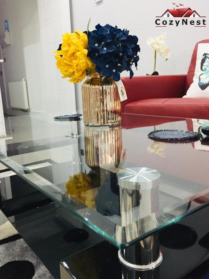 Luxury Central Self Contained Flat By Cozynest Reading Exteriör bild
