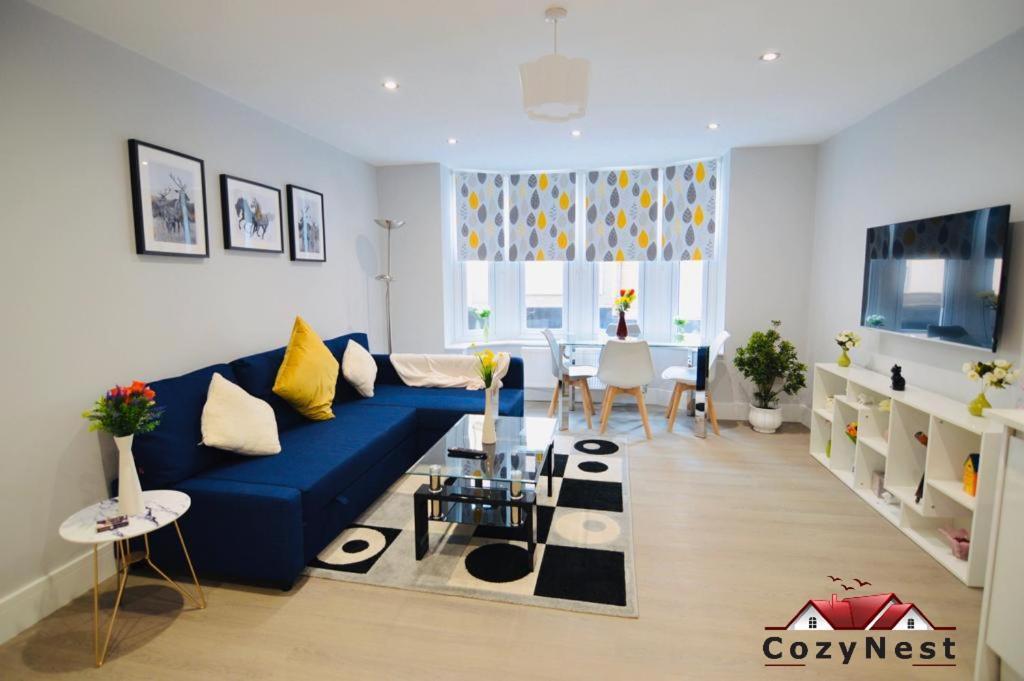Luxury Central Self Contained Flat By Cozynest Reading Exteriör bild